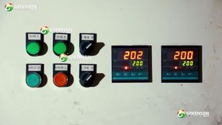 Maschine zur Herstellung von Mineralfaser-Deckenplatten