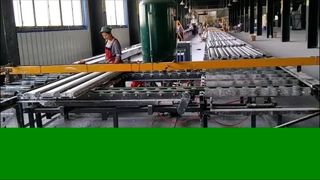 Automatische Produktionslinie für Gipsgesimse