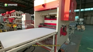 Stanzmaschine für Platten