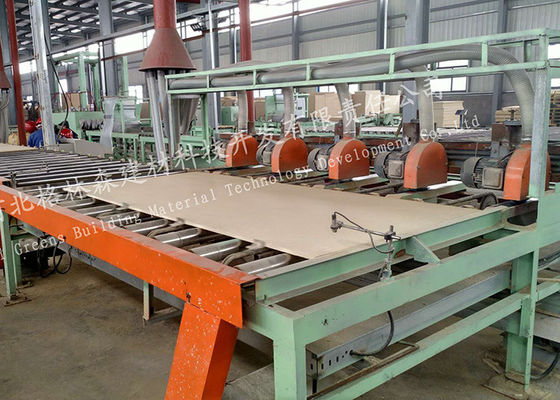 Ein guter Preis. 6 Million Mineralfaser-Deckenplatte Sqm, die Maschinen-Anlage macht Online