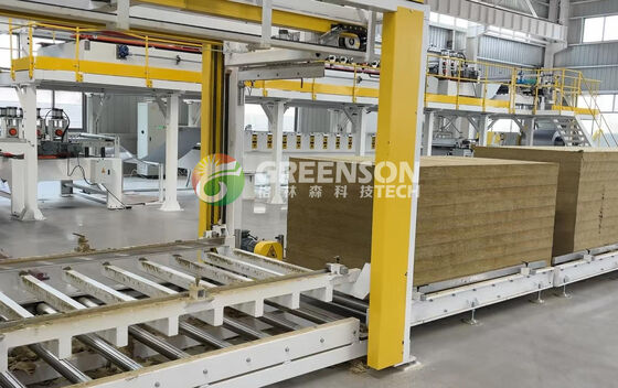 Ein guter Preis. Vollautomatische PIR-Sandwichplatten-Produktionslinie für Dach- und Wandplatten mit 40-300 mm Dicke und 950-1200 mm Breite Online