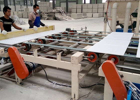 PLC-gesteuerte Doppelseitige Laminationsmaschine für PVC und Aluminiumfolie
