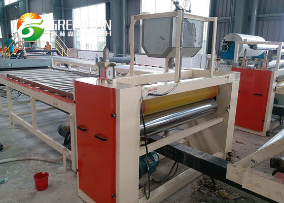 Ein guter Preis. Film-ganze automatische Fasergipsplatten-Laminierungs-Maschine PVC-603*603 oder 600*1200 Online