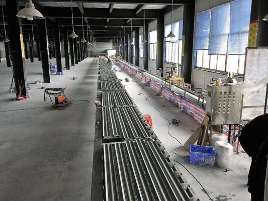 Automatische Gips-Gesims-Fertigungsstraße mit zentralisierter Steuerung PLC