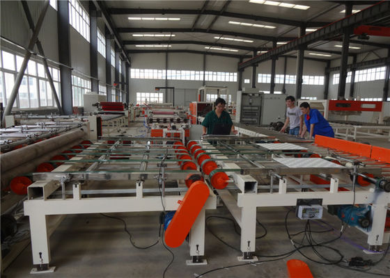 Doppeltes versieht automatische Öl-Widerstand PVC-Film-Gipskarton-Laminierungsmaschine mit Seiten
