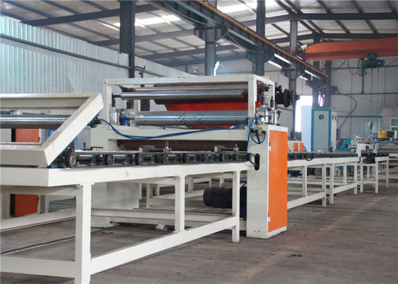 PVC lamellierte vollautomatische Laminierungs-Maschine für doppelten mit Seiten versehenen Gipskarton