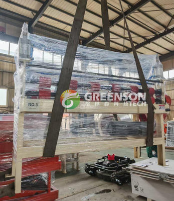 Ein guter Preis. Automatische PVC-Gipsplattenmaschine mit effektiver Lamination von 1300 mm, PLC-System und Kapazität von 2-6 Millionen Quadratmetern pro Jahr Online