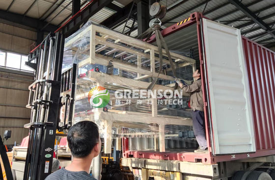 Anpassungsfähige 2x2 Plafondfliesenmachmaschine mit PLC-System und Kapazität von 2-6 Millionen Quadratmetern pro Jahr