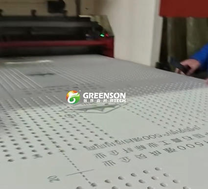 Ein guter Preis. 200T Hochdruck automatische Perforationsmaschine für Max. 20 mm Dicke Bauplatten Lochbohrmaschine Online