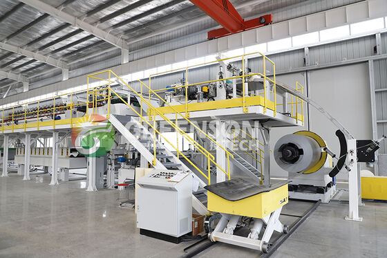 Ein guter Preis. Vollautomatische PU-Sandwichplatten-Produktionslinie mit 300 kW Leistung und einstellbarer Breite Online