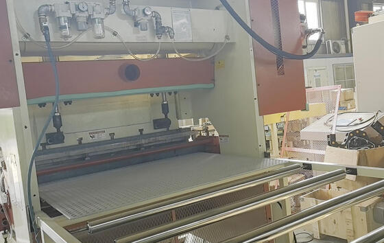 Ein guter Preis. CNC-gesteuerte, energieeffiziente Bohrmaschine für MDF- und Gipsplattenperforatoren Online